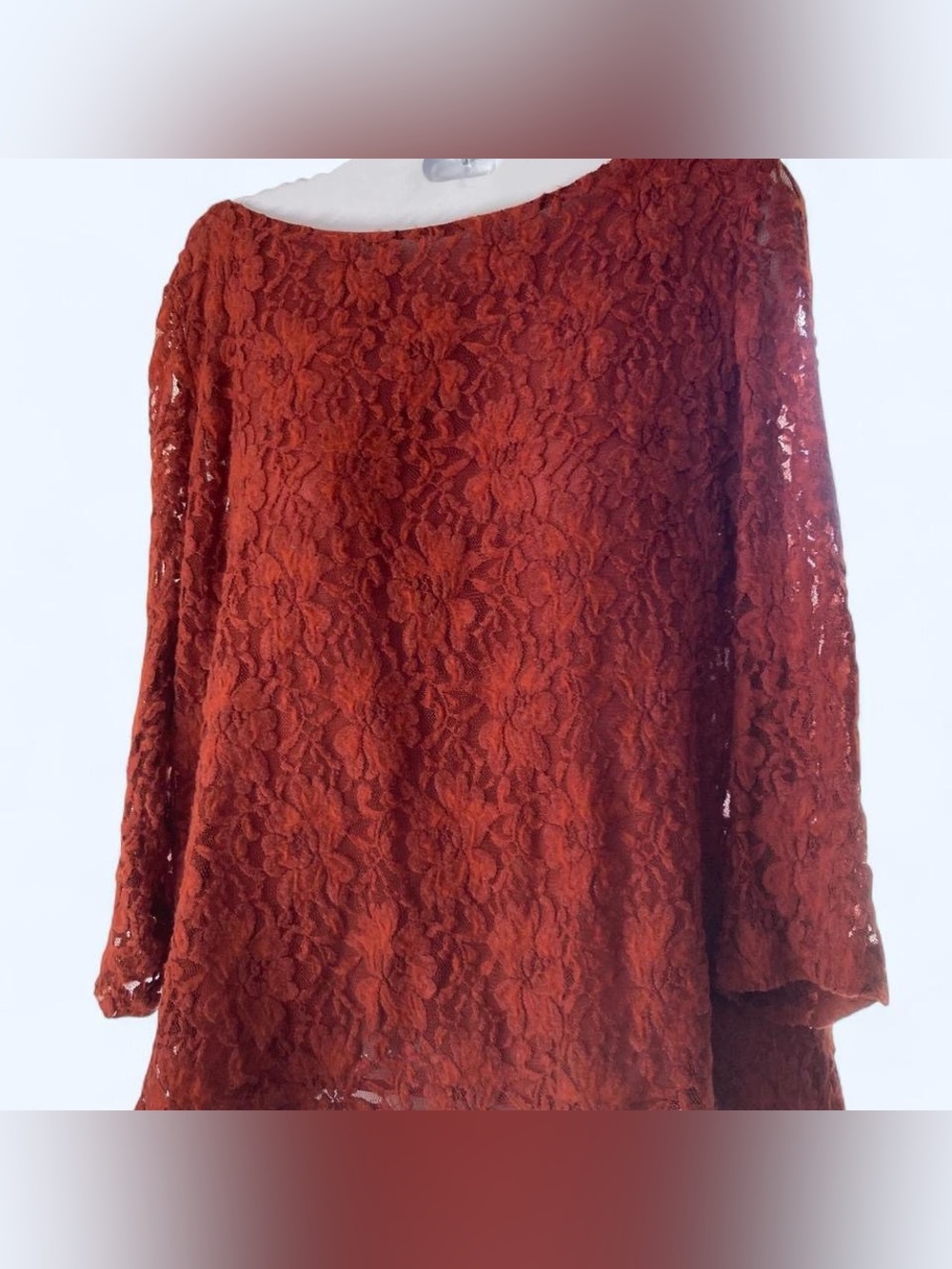 Rust lace 3/4th sleeve blouse L Kensie